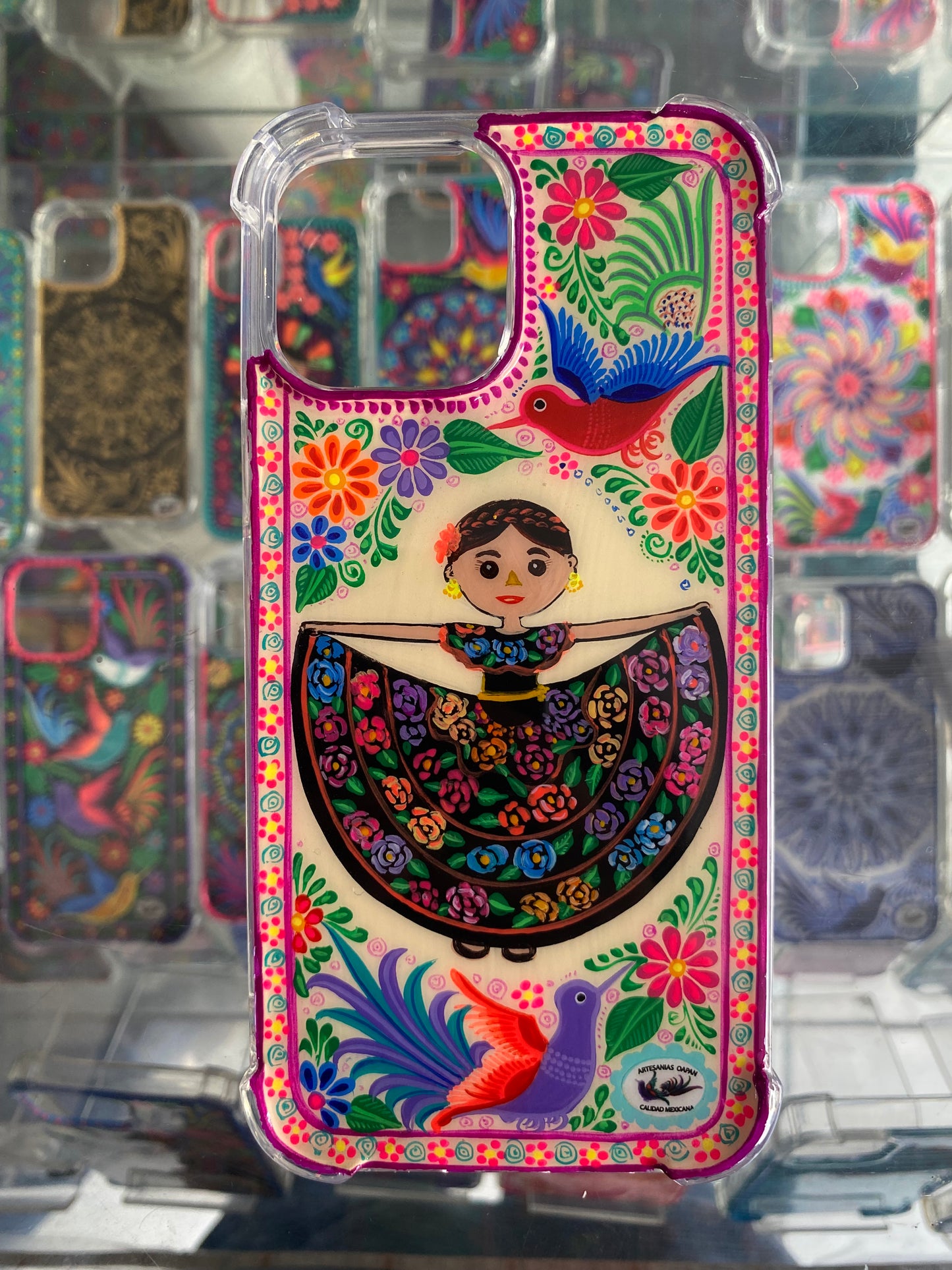 muñequita vestimenta tradicional de Chiapas  (funda de iPhone)